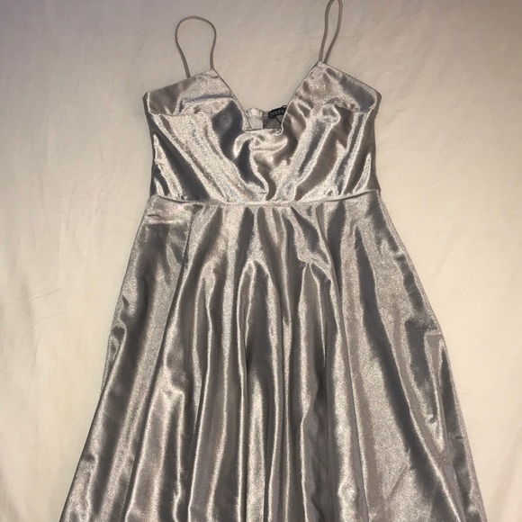 Boohoo Dresses & Skirts - Metallic Silver Dress